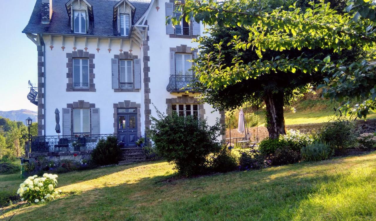 La Maison Normande Saint-Cirgues-de-Jordanne Eksteriør billede