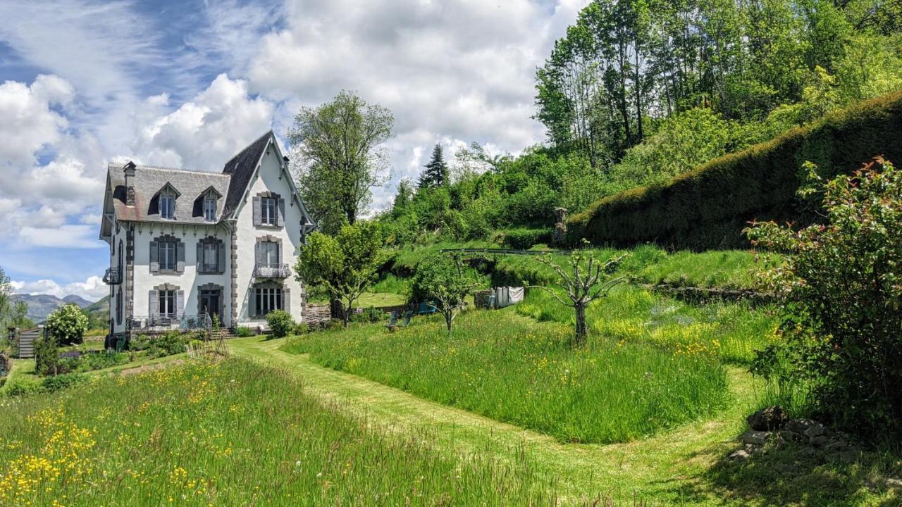 La Maison Normande Saint-Cirgues-de-Jordanne Eksteriør billede